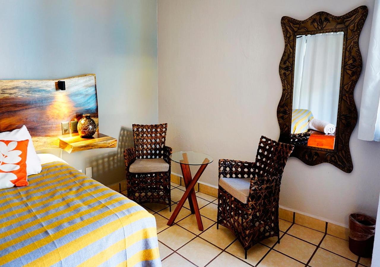 Casa Del Sol Inn Ajijic Kültér fotó