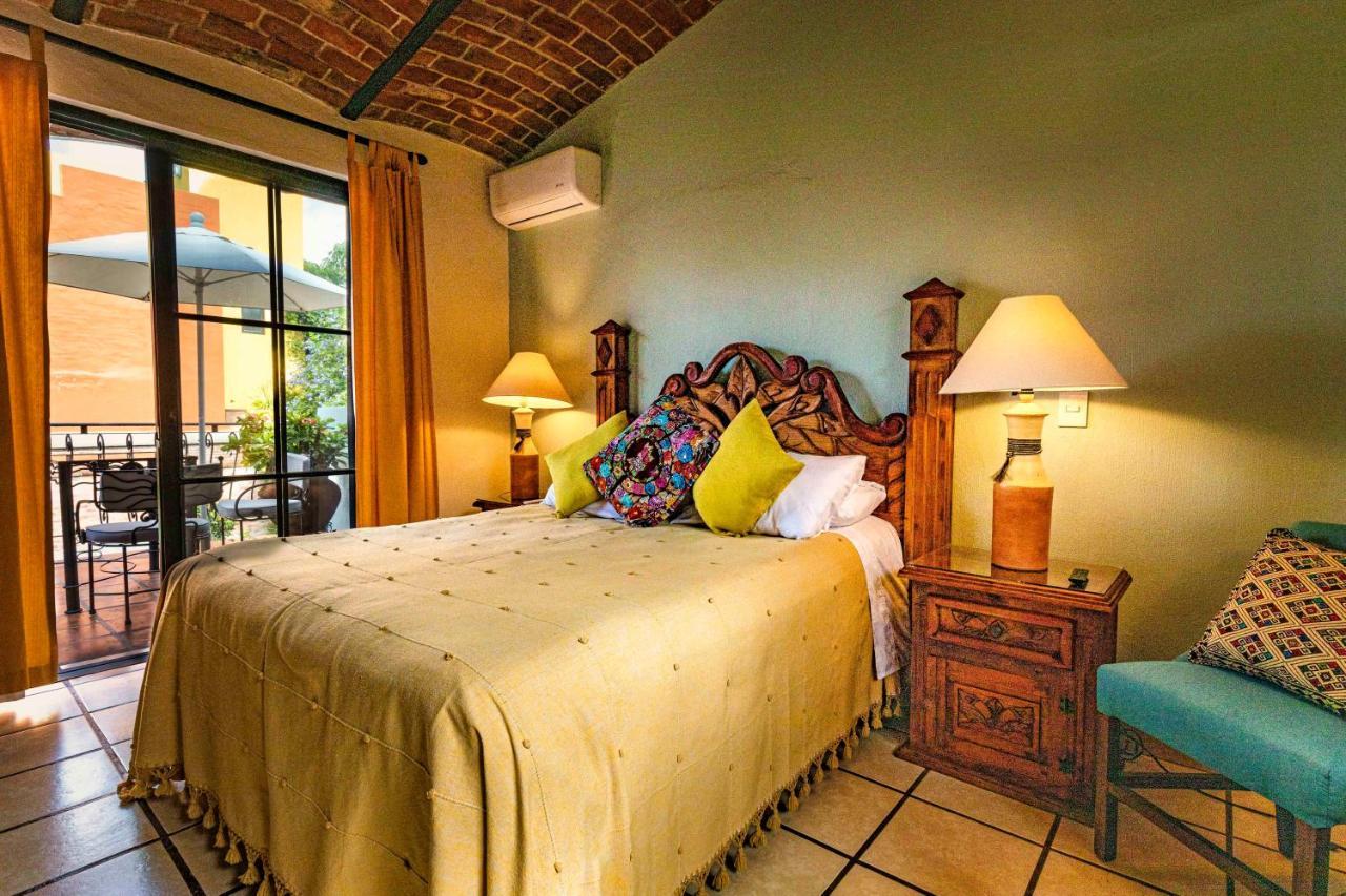 Casa Del Sol Inn Ajijic Kültér fotó