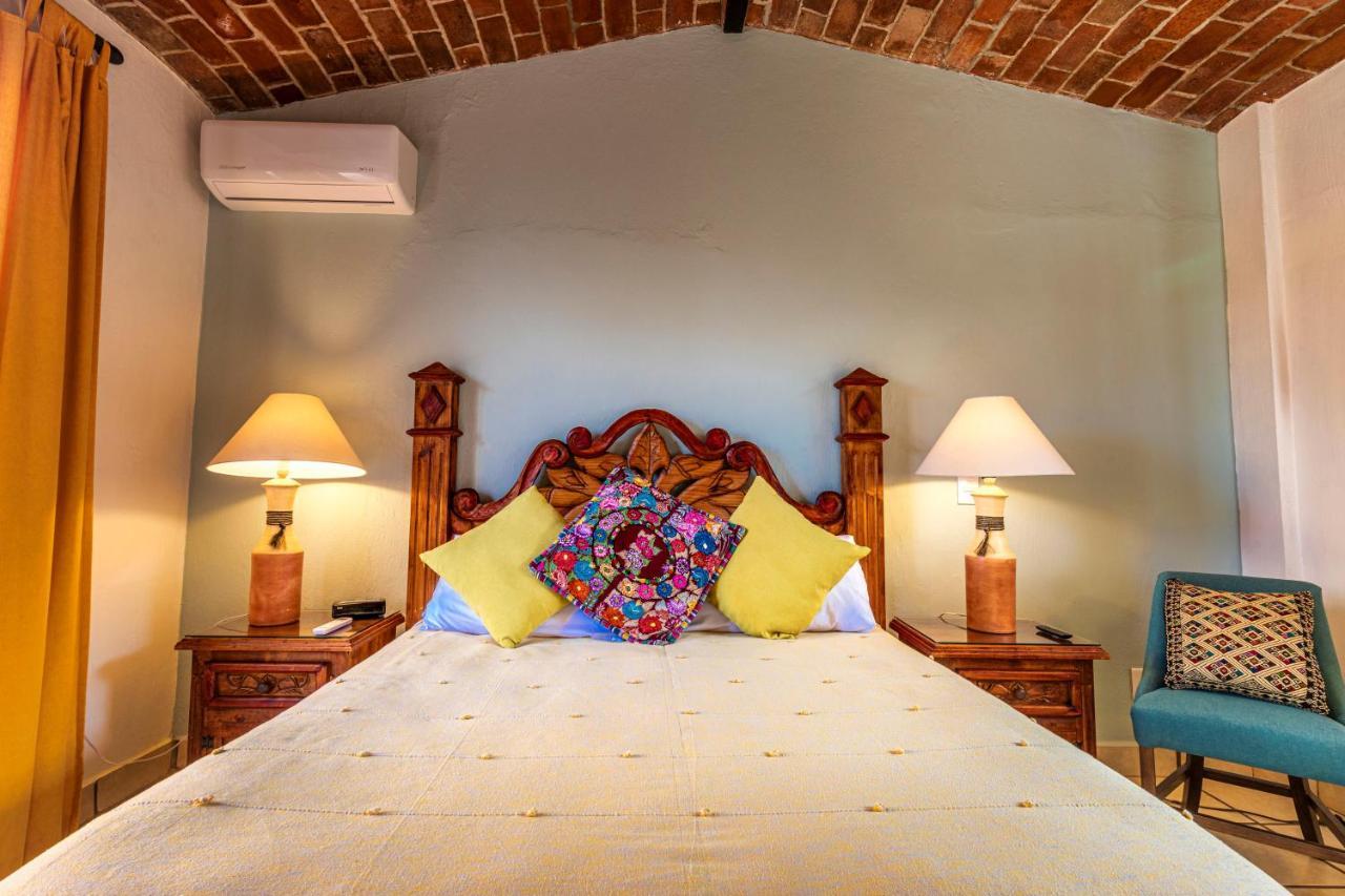 Casa Del Sol Inn Ajijic Kültér fotó