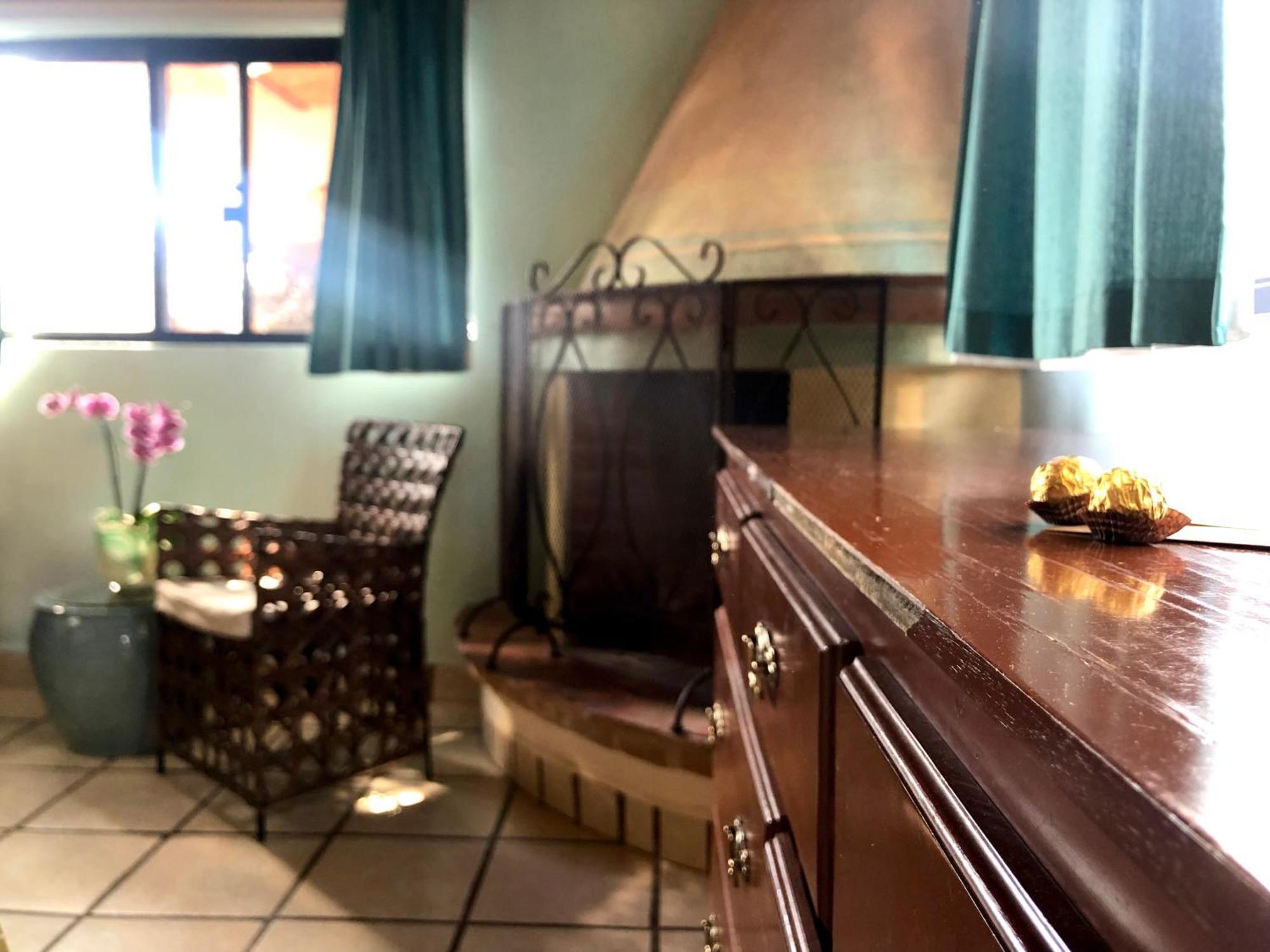 Casa Del Sol Inn Ajijic Kültér fotó
