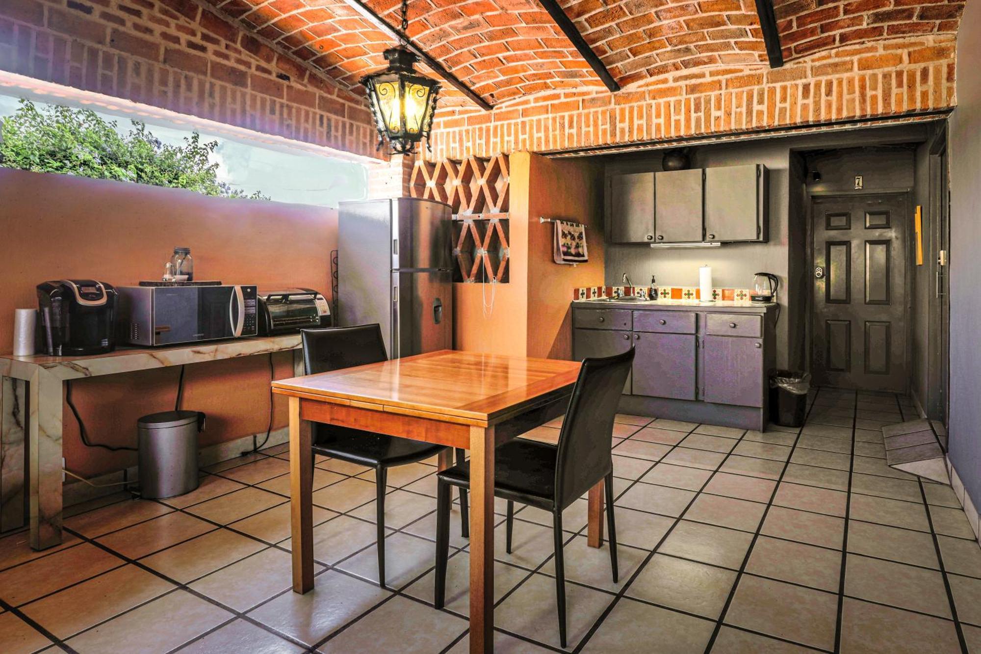 Casa Del Sol Inn Ajijic Kültér fotó