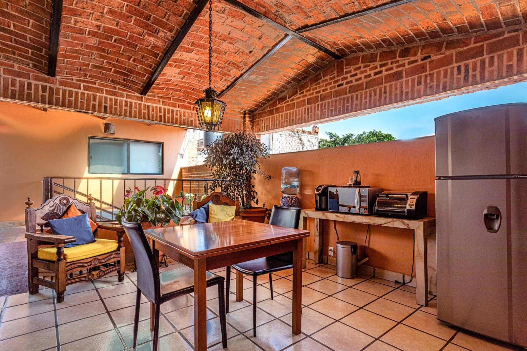 Casa Del Sol Inn Ajijic Kültér fotó